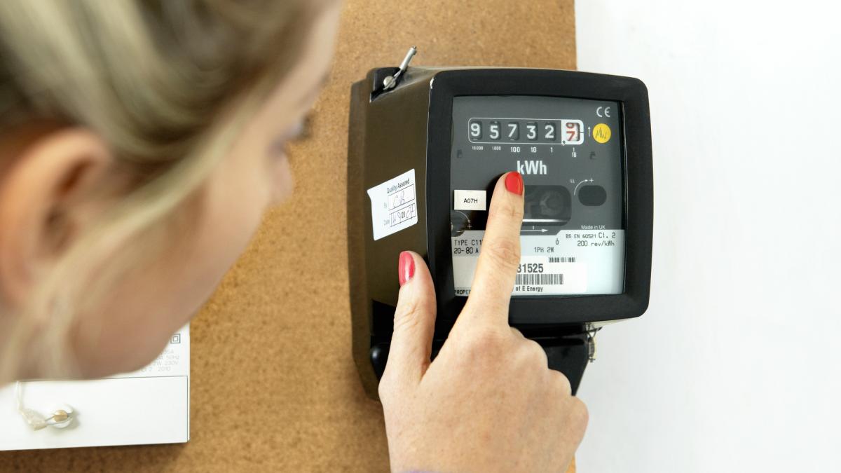 preturile la hidroelectrica de la 1 iulie 2025 de ce sunt atat de mici in comparatie cu alti furnizori de energie