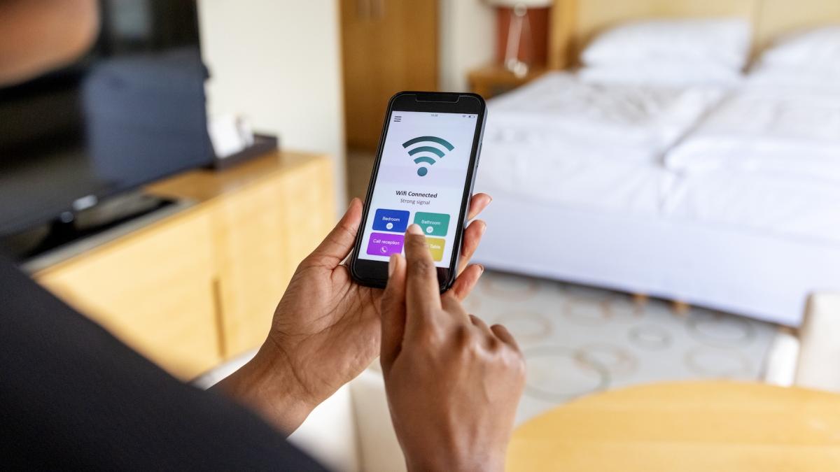 ce sa nu faci niciodata cand esti conectat la o retea publica de internet