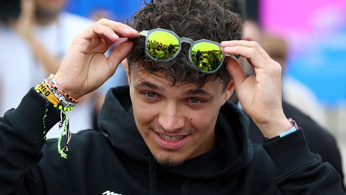 formula 1 lando norris a fost cel mai rapid in a doua sesiune de antrenamente peste 400 000 de fani sunt asteptati pe silverstone