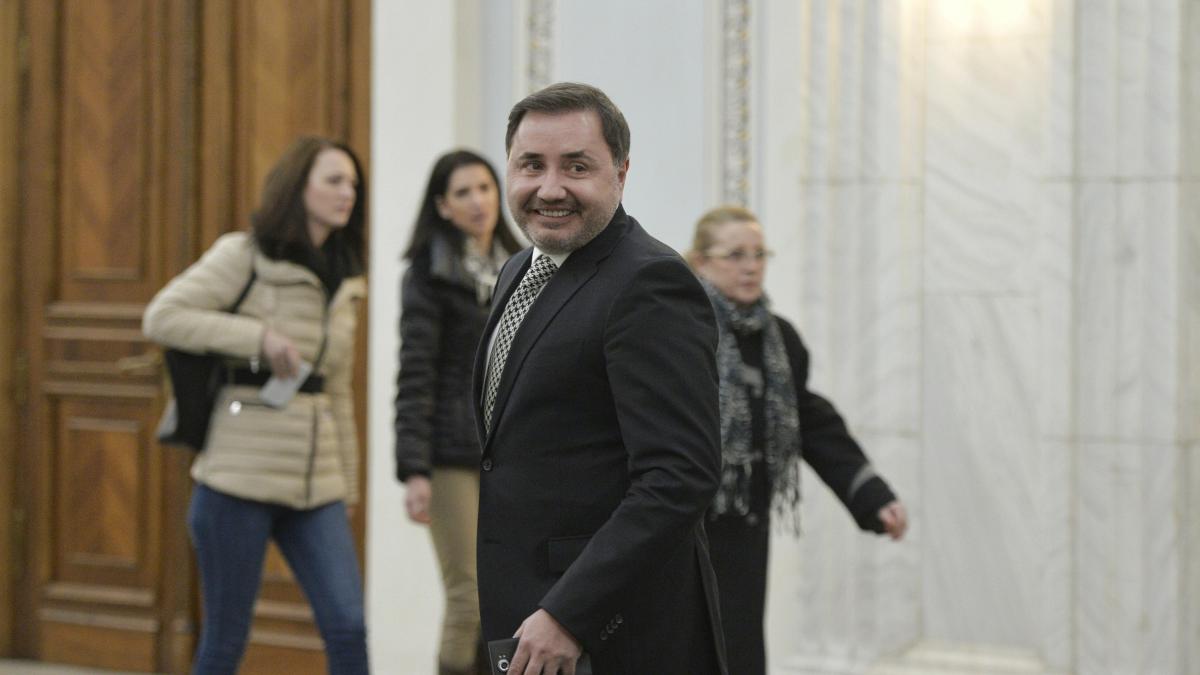 fostul deputat cristian rizea condamnat la 4 ani si 8 luni de inchisoare a fost eliberat conditionat dupa doi ani