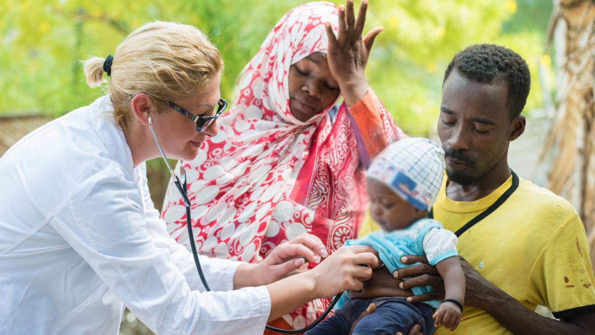 primul medicament impotriva malariei pentru bebelusi din lume a primit aprobare milioane de copii ar putea fi salvati