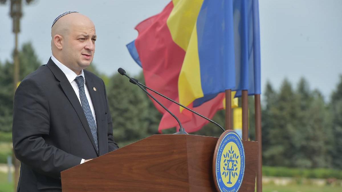 deputatul vexler renunta la ordinul national pentru merit in semn de protest fata de sesizarea presedintelui pe legea extremismului