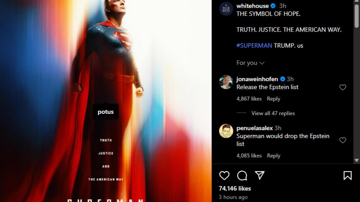dupa ce s a costumat in papa si sith lord donald trump vrea sa fie superman casa alba publica o noua imagine pe contul de instagram
