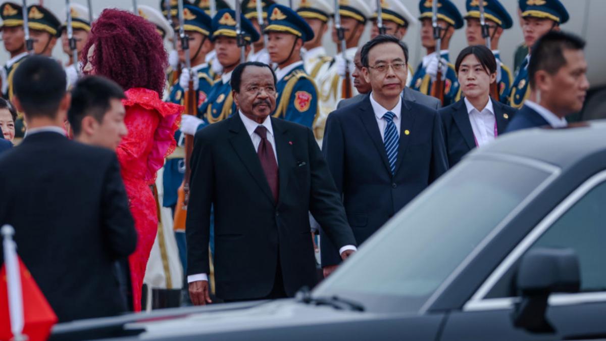 cel mai in varsta presedinte din lume anunta ca va candida pentru al optulea mandat seful de stat are 92 de ani