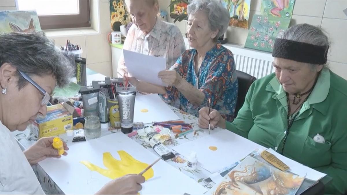 centru pentru batranii din bucuresti care au nevoie de ajutor cine poate beneficia de serviciile gratuite