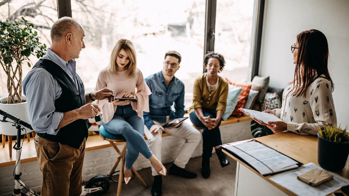 100 de expresii din engleza care arata cum s a schimbat limbajul de la boomers la mileniali si apoi la generatia z