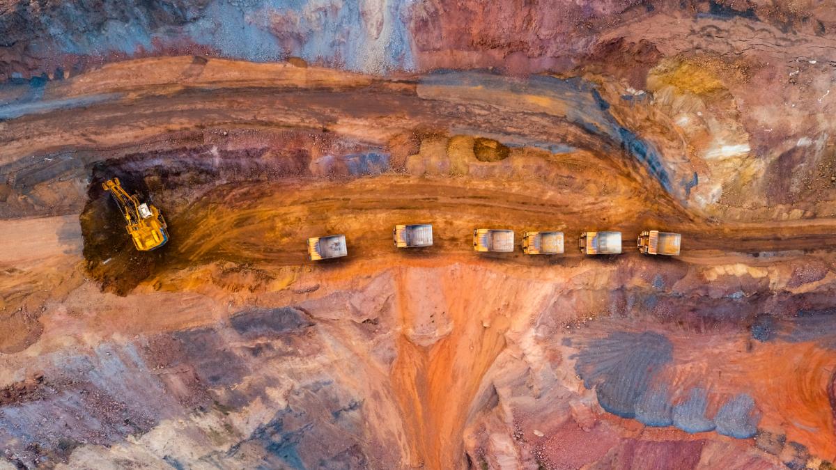 mineralele critice din ucraina centrul discutiilor la conferinta pentru reconstructia ucrainei de ce nu ne uitam la ce avem aproape