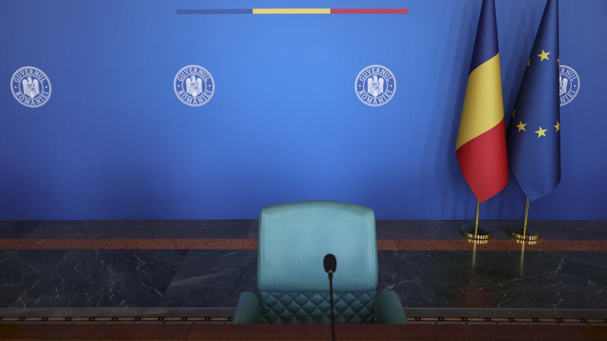 seful cancelariei lui bolojan a cerut liste cu oameni care sa fie dati afara de la guvern care sunt institutiile vizate