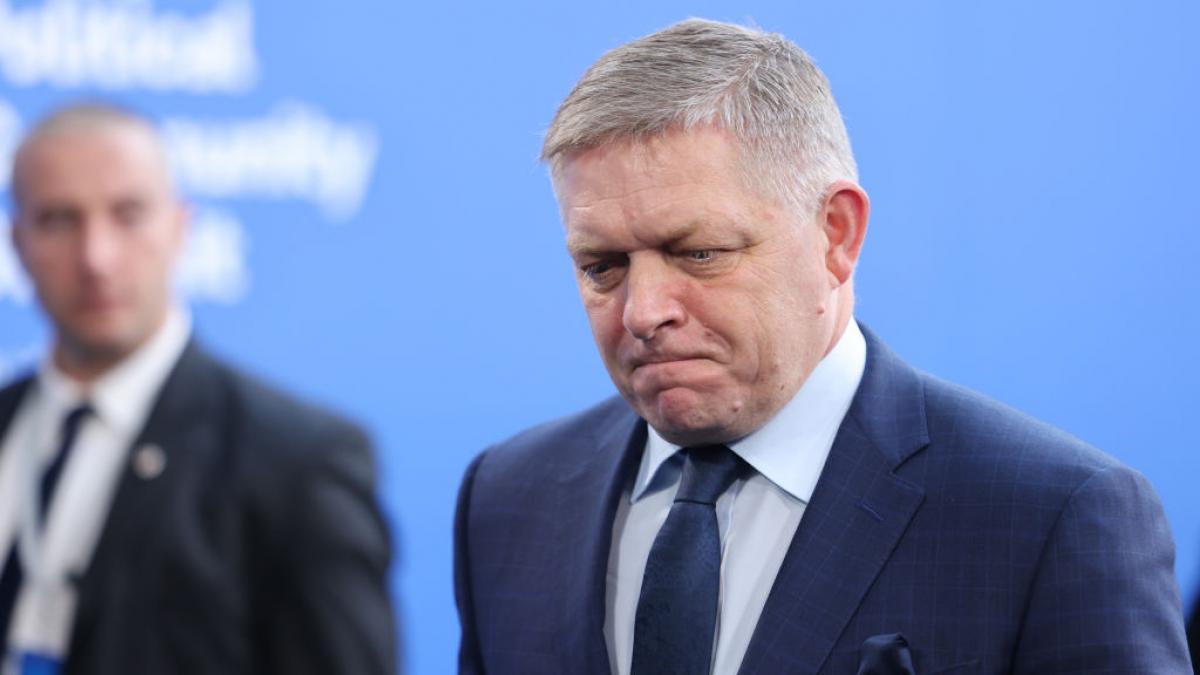 slovacia a blocat cel de al 18 lea pachet de sanctiuni ue impotriva rusiei robert fico o propunerea imbecila a comisiei europene