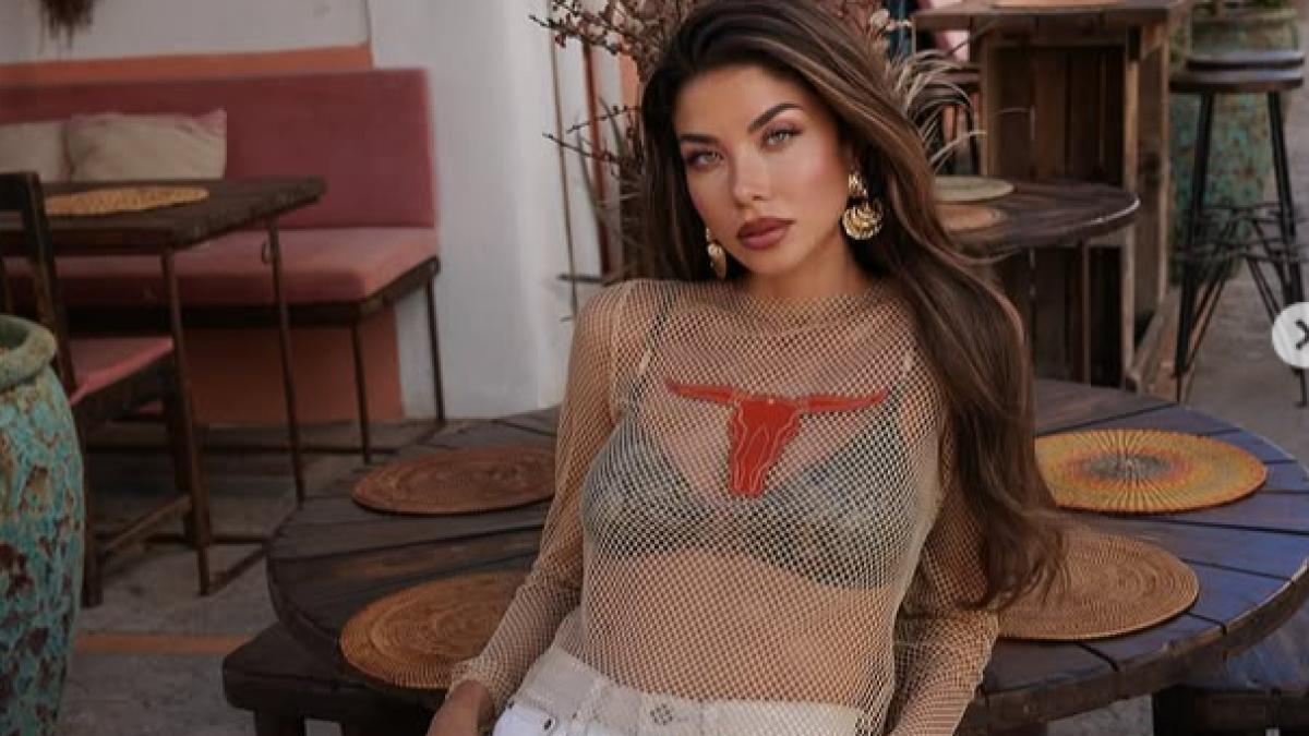 madalina doroftei si a impresionat fanii cu poze din vacanta fotomodelul din romania face furori pe scenele caselor de moda celebre