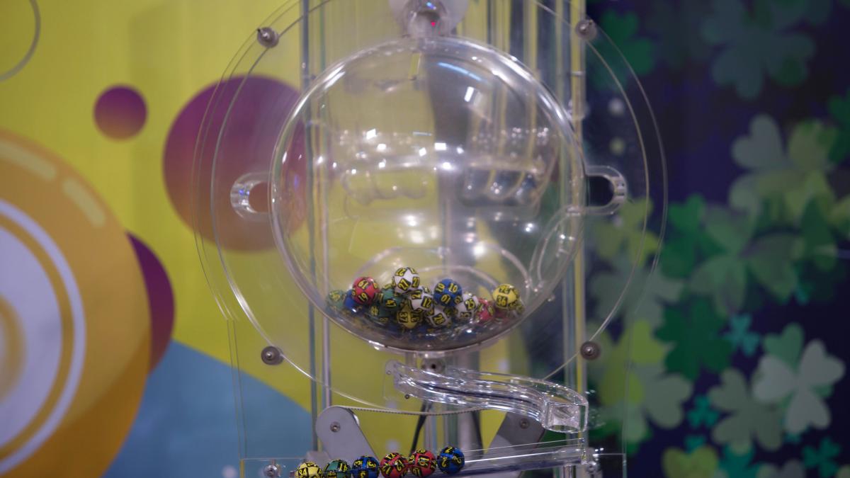 rezultate loto 6 49 joker 5 40 noroc numerele castigatoare de joi 17 iulie