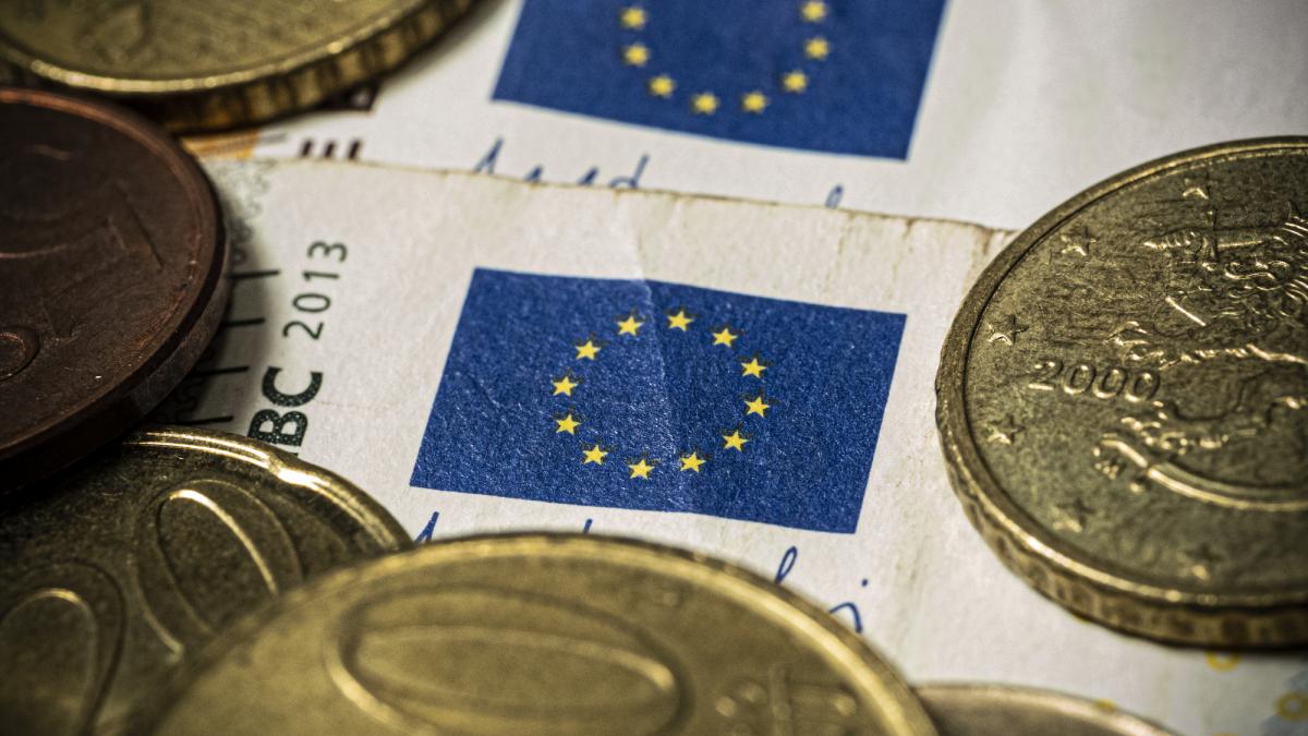 politico cine sunt mari castigatori si marii pierzatori din noul buget record de doua trilioane al uniunii europene