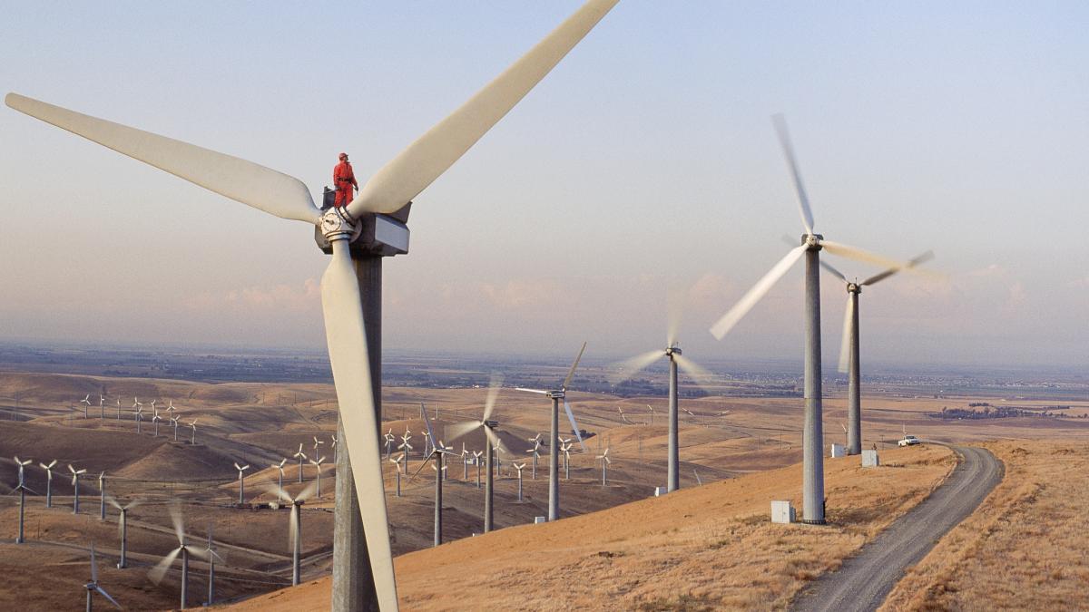 acces la energie din grija pentru oameni si mediu