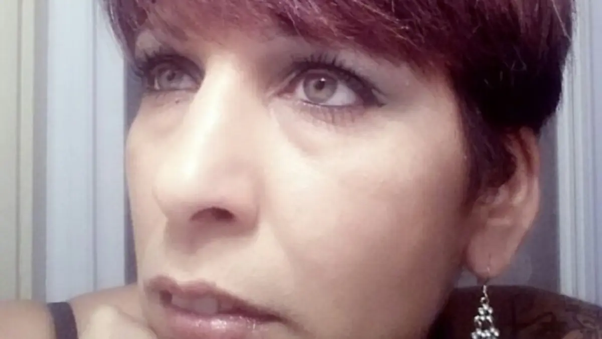 povestea incredibila a unei romance vandute de rude si ajunsa in italia cand era mica femeia vrea sa stie cine este de fapt