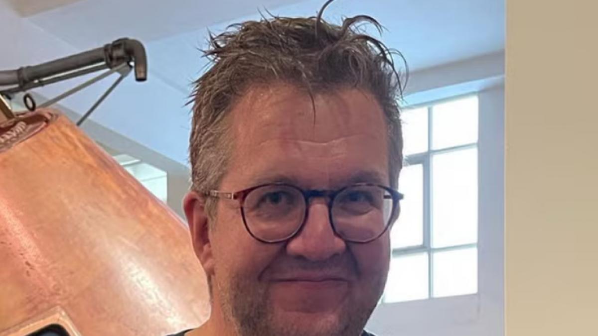 chirurg acuzat de frauda dupa ce si a amputat propriile picioare sunt mai activ acum decat eram inainte