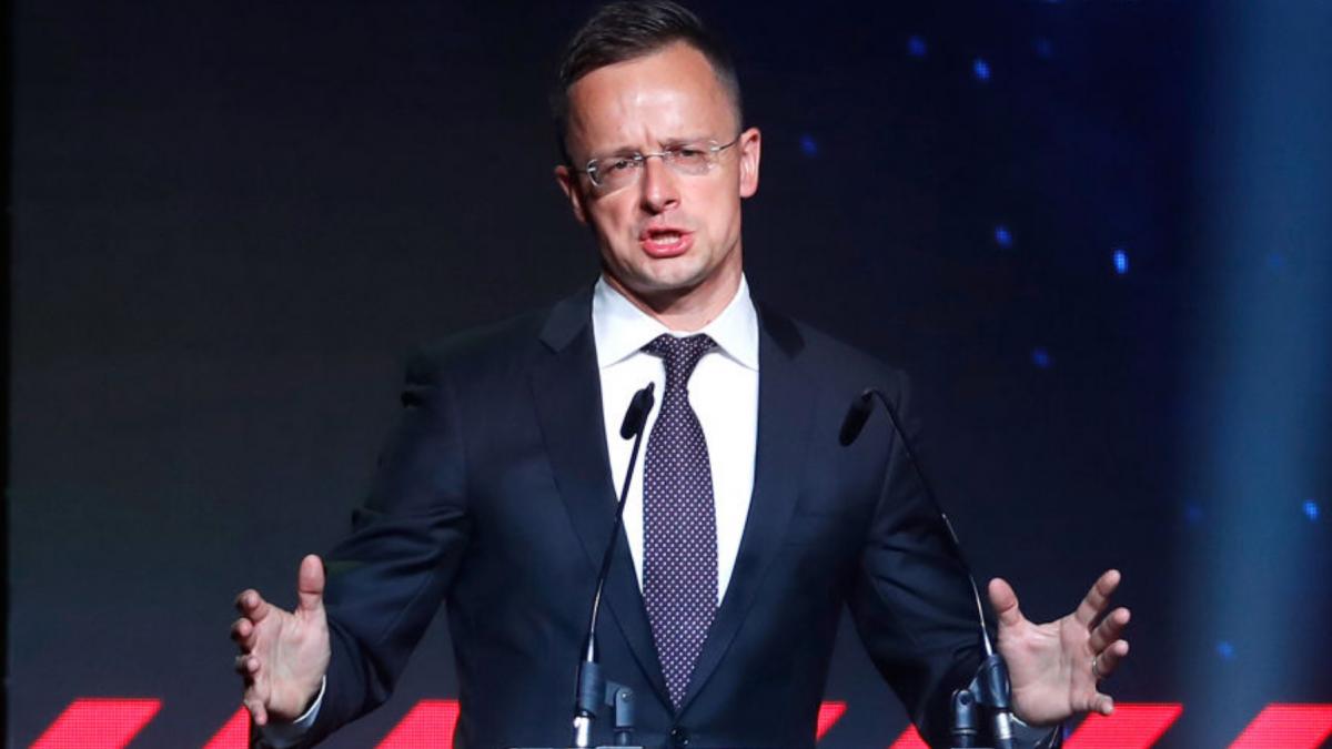 ministrul ungar de externe omenirea se confrunta cu o amenintare grava a unui al treilea razboi mondial