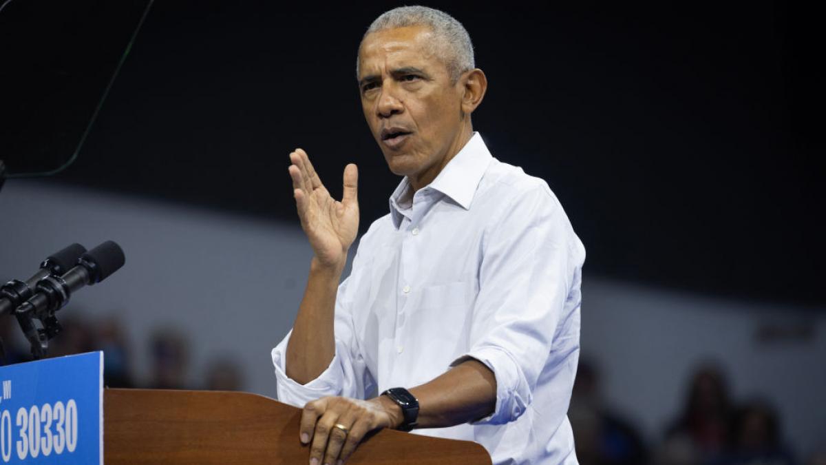 obama raspunde acuzatiilor lui trump de tradare nationala o incercare ridicola de a distrage atentia