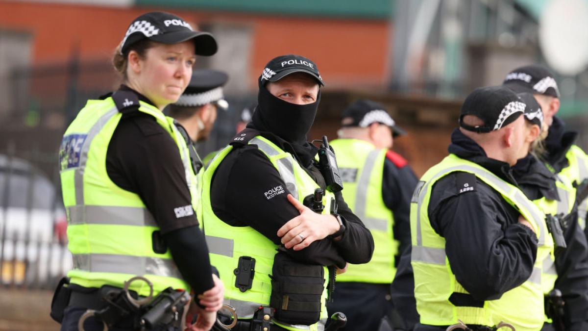 politistii din scotia ameninta ca isi dau sefii in judecata din cauza vizitei lui donald trump