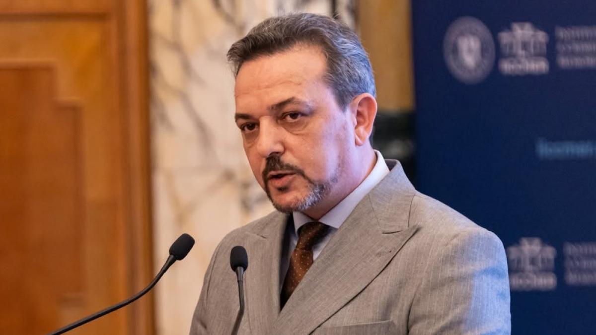 presedintele executiv al iiccmer cere coalitiei sa aprobe de urgenta o lege pentru interzicerea simbolurilor comuniste