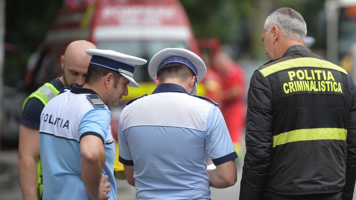 tragedie in dolj un copil de 10 ani si a injunghiat mortal unchiul pentru a si apara mama