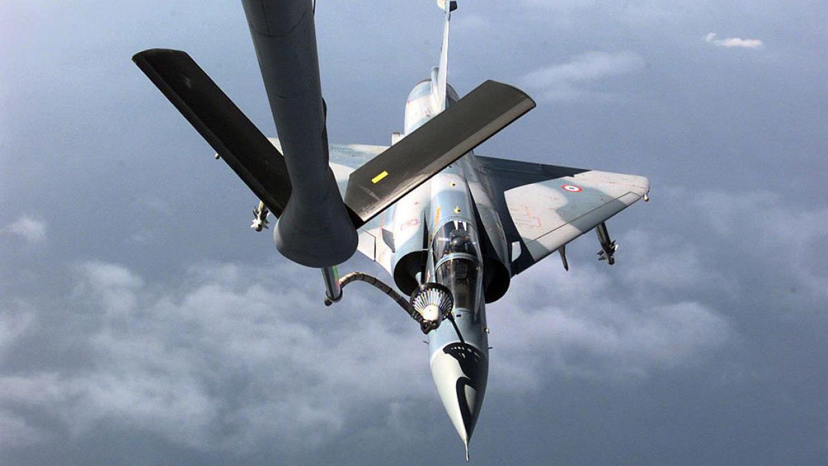 ucraina a pierdut primul sau avion de vanatoare francez mirage pilotul a reusit sa se catapulteze si nu sunt victime la sol