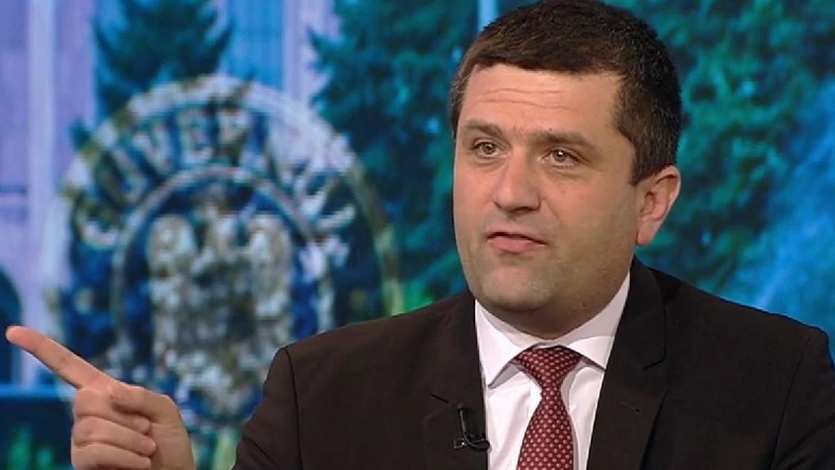 miruta unii cumuleaza salariul de director de 50 000 de lei cu indemnizatia din ca de 15 000 de lei si cu cea de administrator special