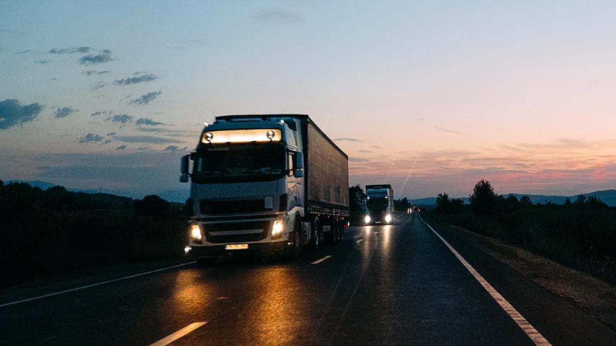 cnair anunta restrictii de circulatie pentru camioanele de mare tonaj in 15 judete din tara