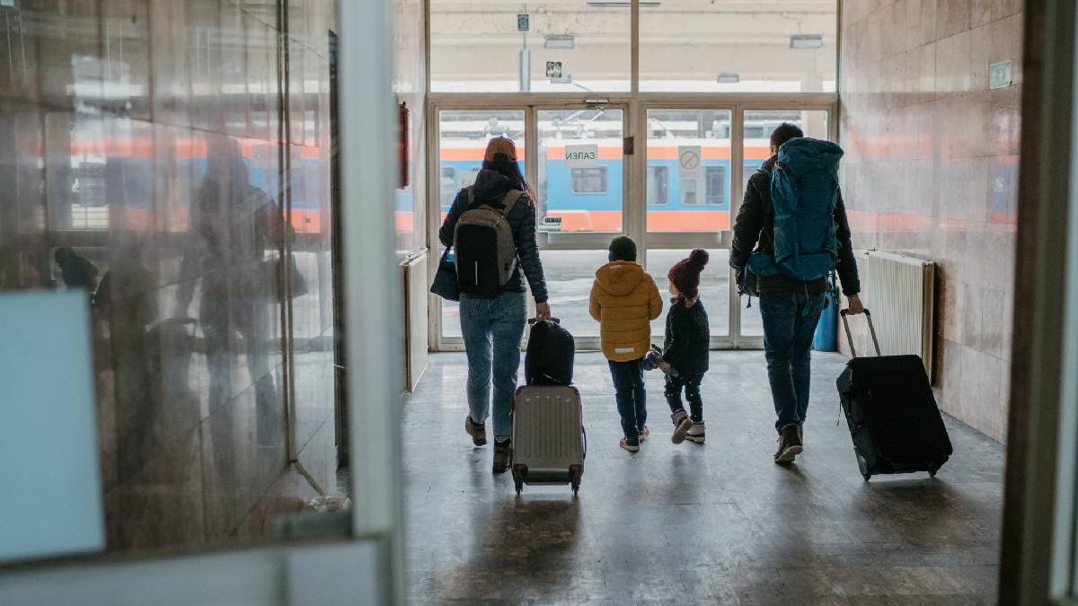 invazia inventata cum a devenit o strategie de incluziune a migrantilor din bucuresti tinta urii xenofobe din romania