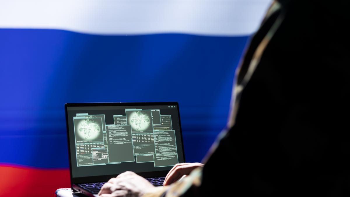 predoiu spune ca suntem in razboi nedeclarat cu rusia este permanenta aceasta interferenta si ea nu va inceta