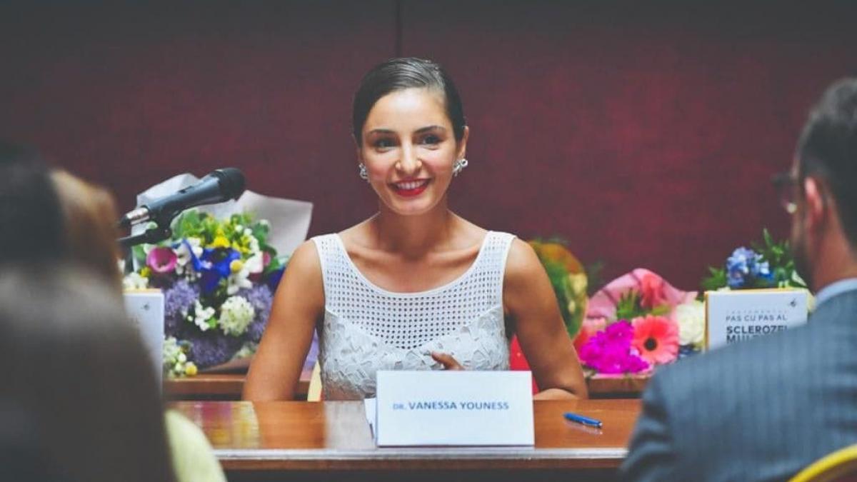 secretul longevita t ii moderne apa sa ra cita i n deuteriu recomandata de vanessa youness