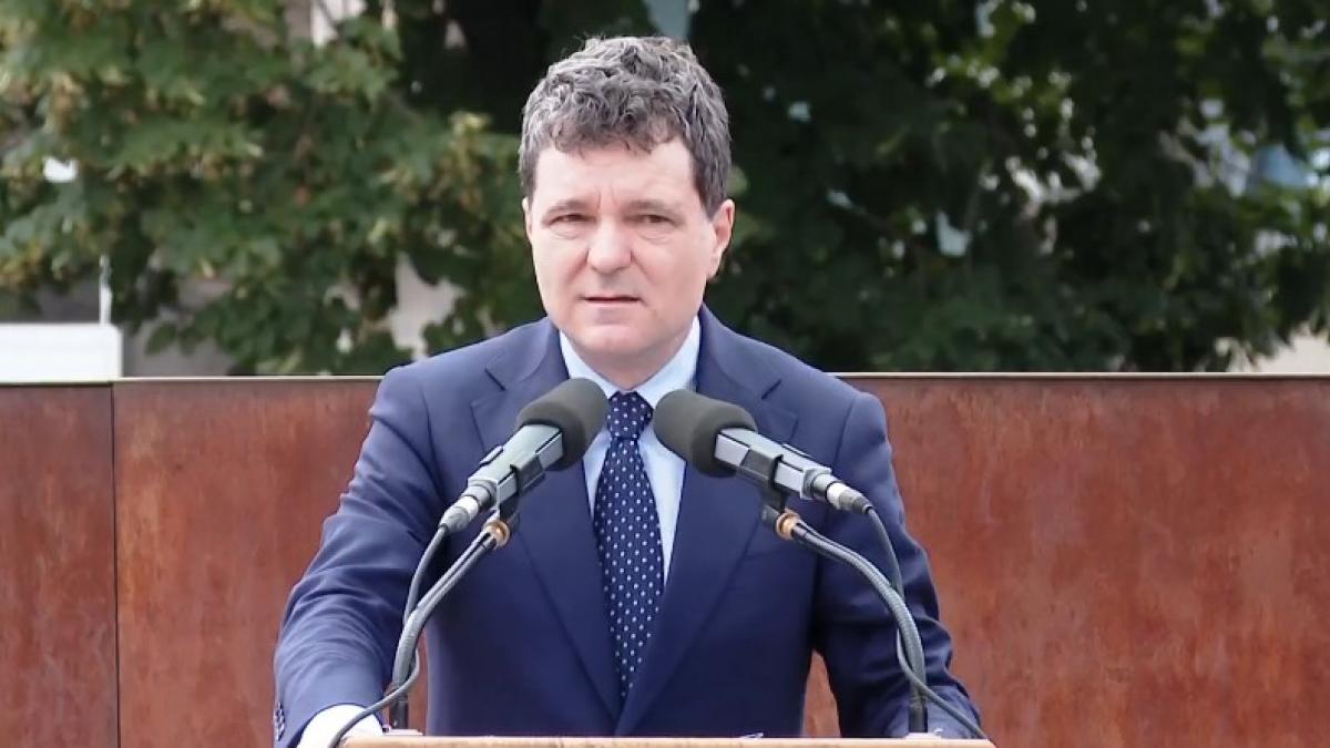 nicusor dan mesaj de ziua comemorarii holocaustului impotriva romilor in societatea noastra inca exista discriminare