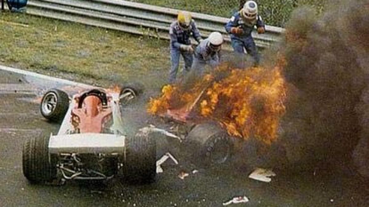 formula 1 cum a supravietuit niki lauda accidentul teribil de pe nurburgring te lupti cu creierul tau iti spui trebuie sa rezist