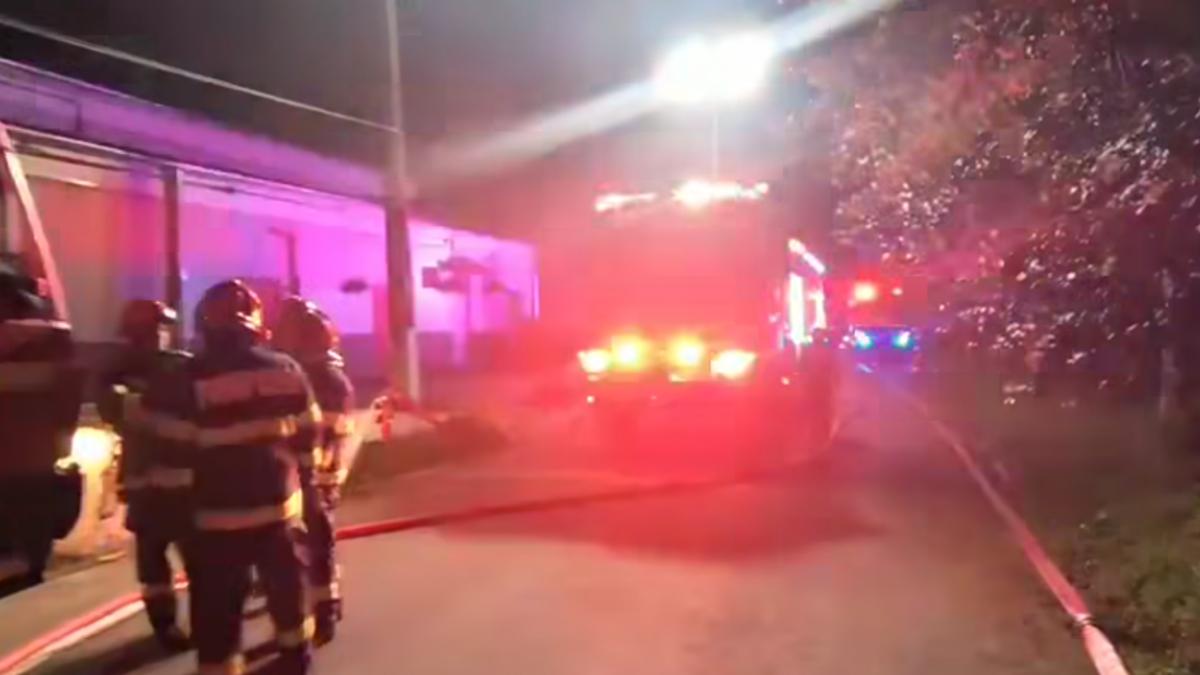 incendiu urmat de explozii la o hala de munitie de la fabrica de arme cugir judetul alba