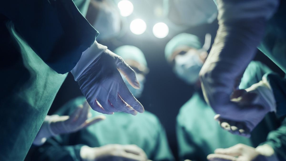 un barbat s a trezit in timp ce i se recoltau organele se misca mult se zbatea