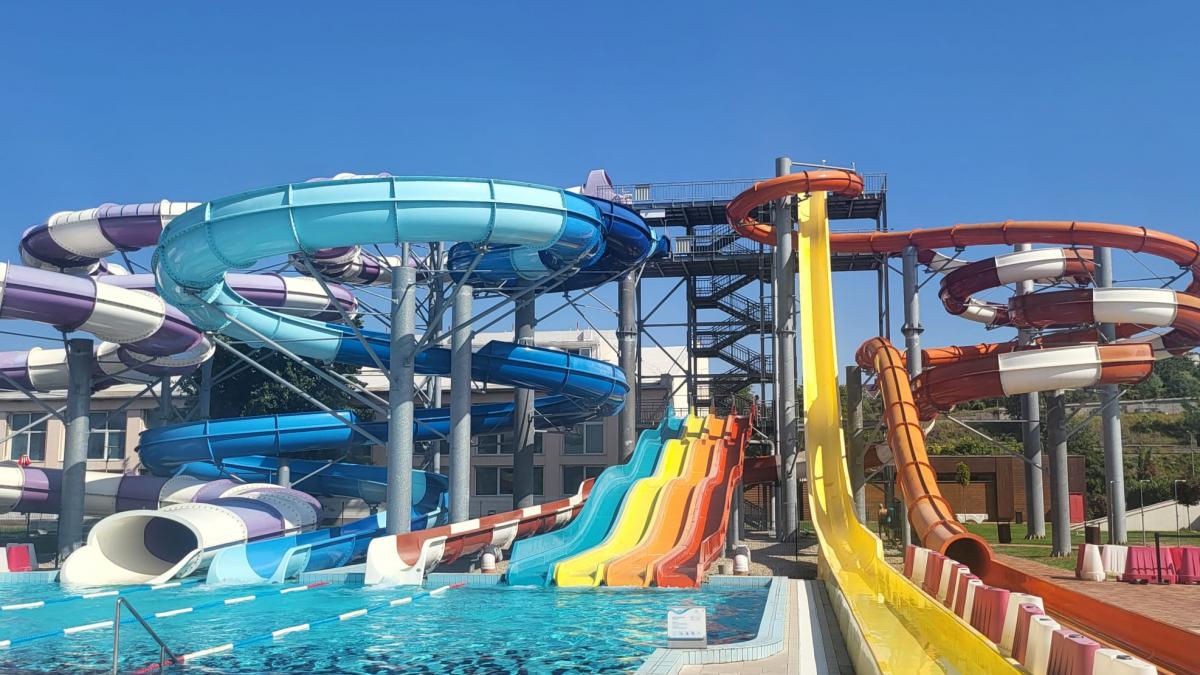 cresterile de tva resimtite de romani si in vacanta