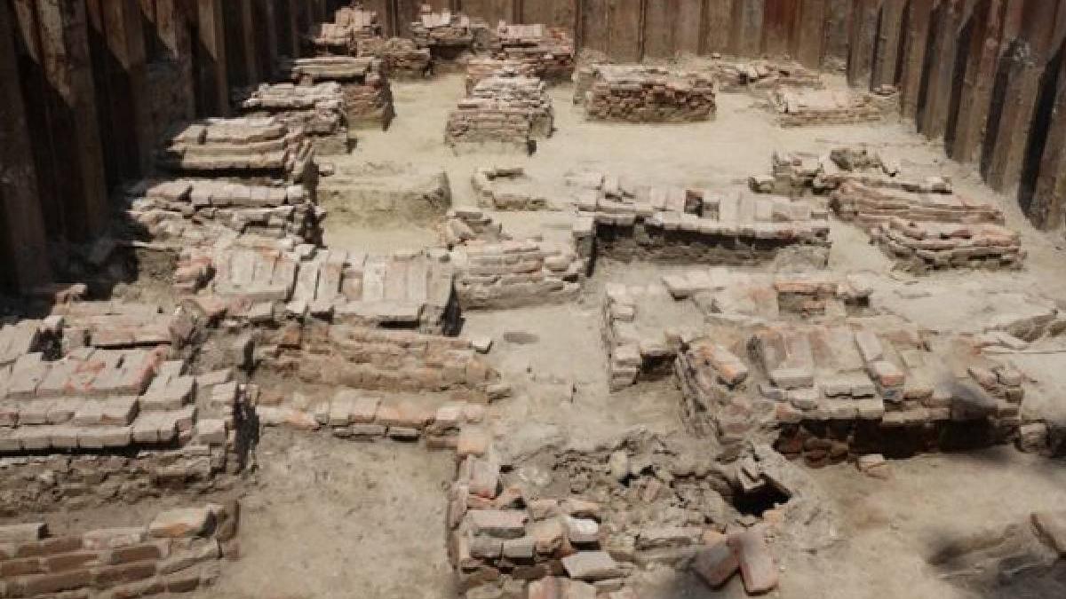 cimitir medieval descoperit in curtea liceului hasdeu din lugoj 53 de morminte datate intre secolul al xvi lea si 1820