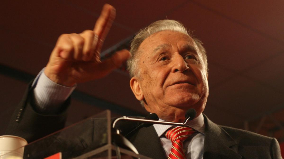 istoricii dupa moartea lui ion iliescu a fost hulit a fost adulat 1989 mineriadele si snagov raman episoade emblematice