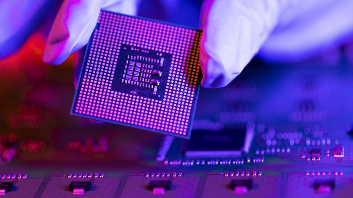 scandal de spionaj la cel mai mare producator de cipuri din lume au fost arestati mai multi angajati