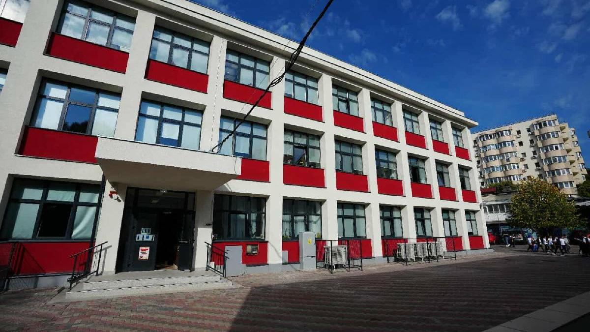 scolile fara factura standardele nzeb cerute de uniunea europeana sunt abia la 30 in bucuresti