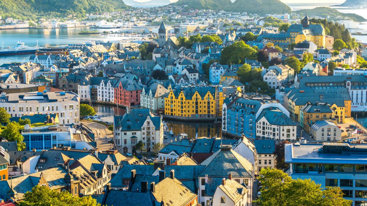 tara care a devenit prea bogata pentru binele ei acum e victima propriului succes nu mai exista ambitie