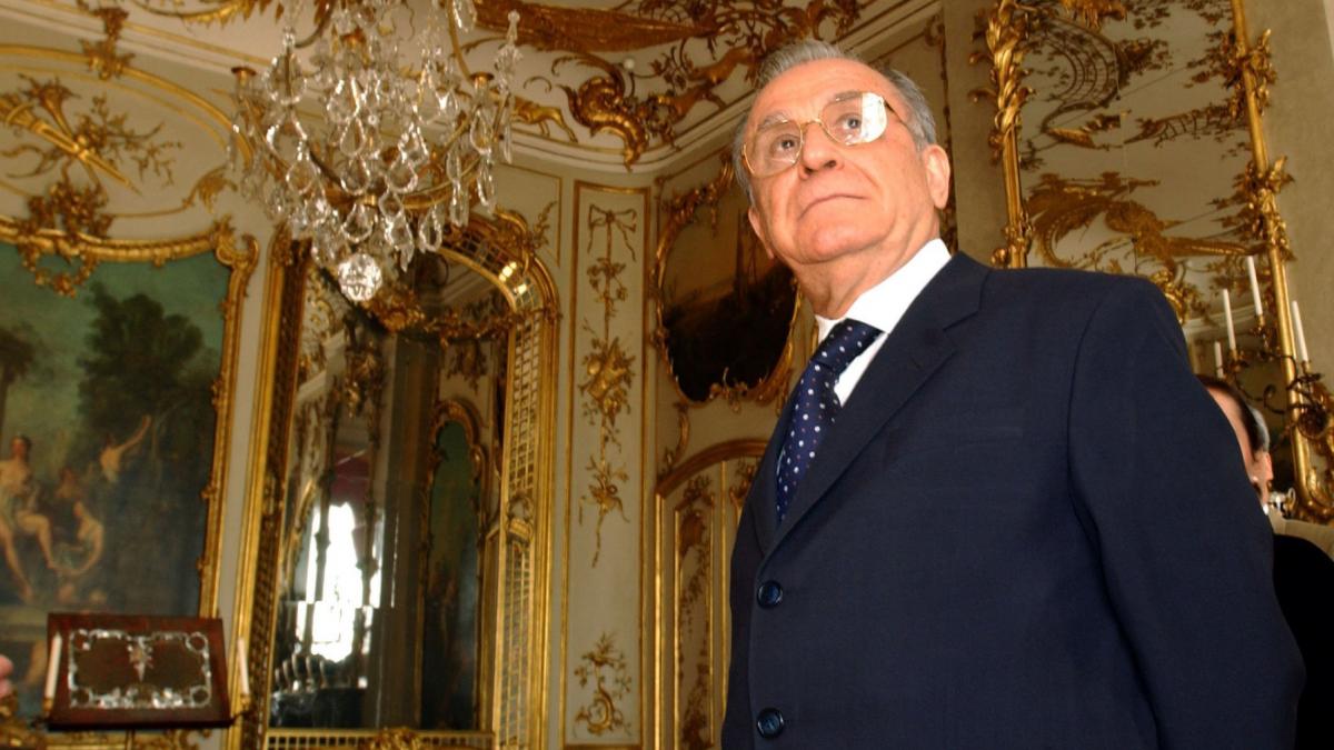 ce avere a strans ion iliescu si cui ramane cel crezut de multi presedintele sarac al romaniei ar fi lasat in urma un testament