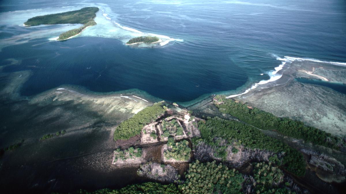 venetia bantuita din pacific cum arata nan madol singurul oras antic construit pe un recif multi il considera o minune a lumii