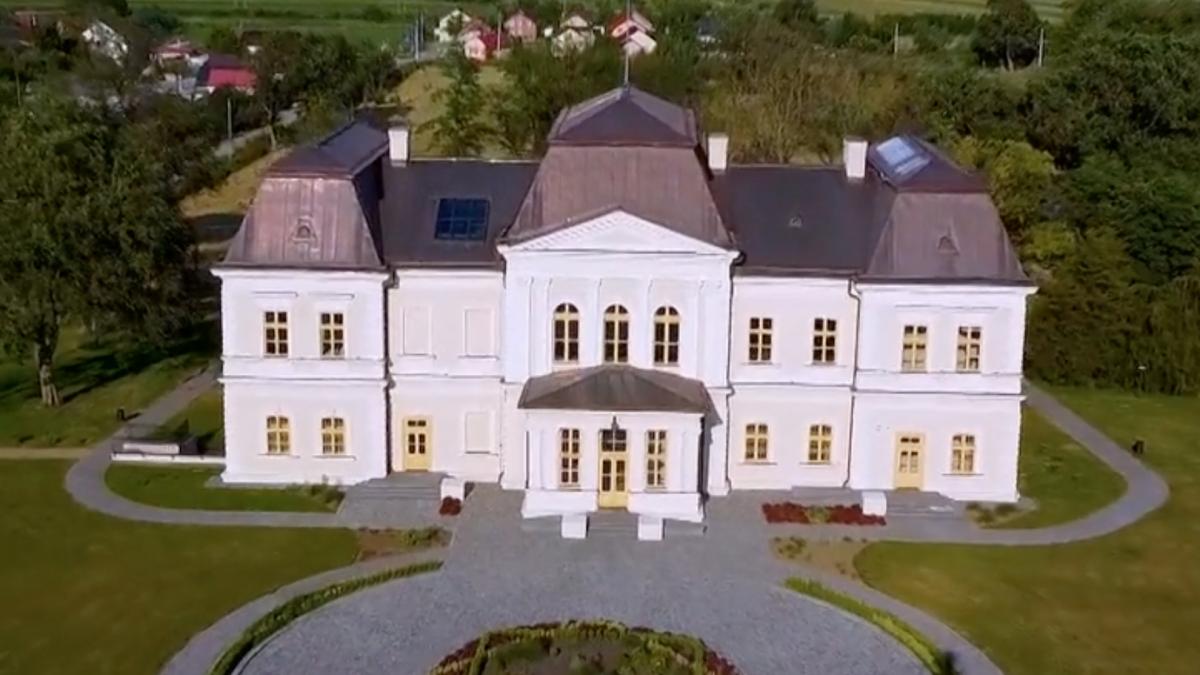 castelul banffy de la rascruci o adevarata bijuterie arhitecturala