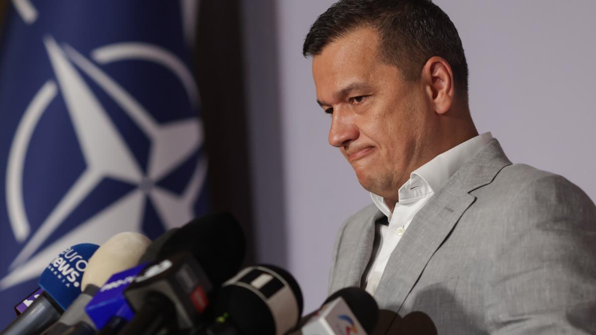 scandalul funeraliile lui iliescu continua grindeanu a convocat sedinta pentru a decide daca psd mai ramane cu usr in guvern