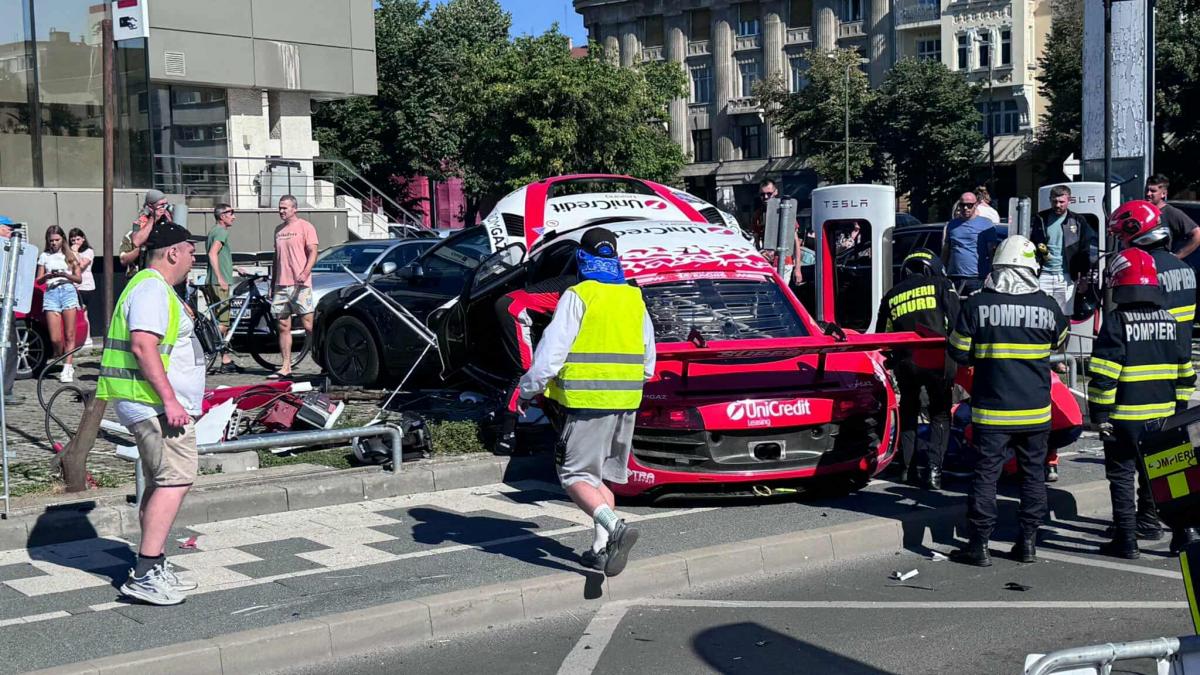 fiul lui mihai leu implicat intr un grav accident de raliu masina lui s a facut praf