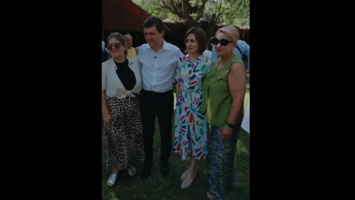 nicusor dan a laudat ciorba pe care a mancat o in republica moldova nu pot sa promit ca e mai buna ca cea facuta de mama soacra