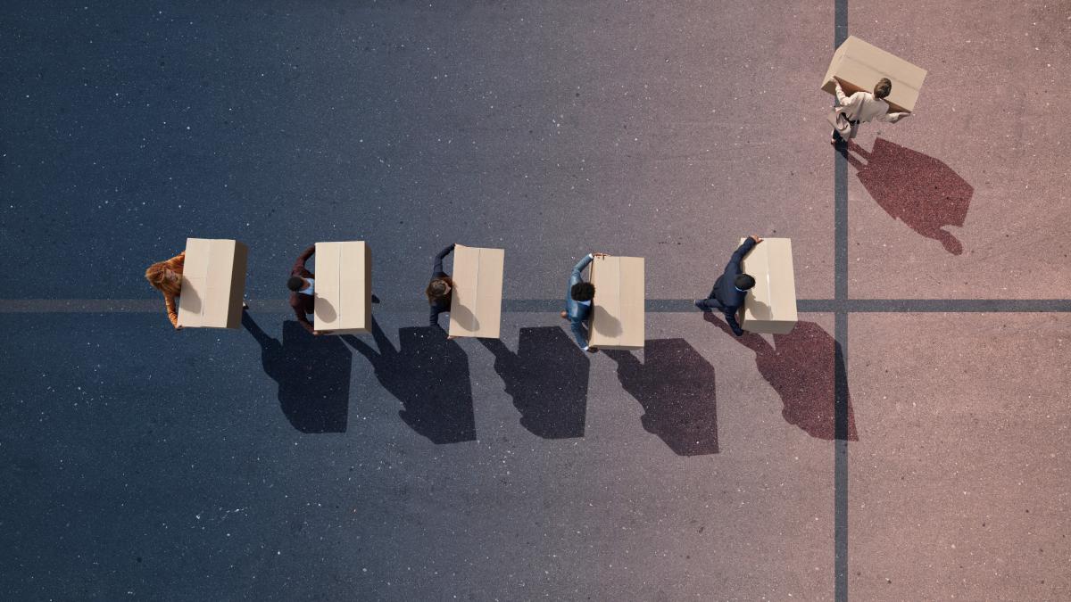 romanii fug cu firmele in bulgaria taxele mari alunga afacerile romanesti peste granita impozitele sunt la jumatate acolo