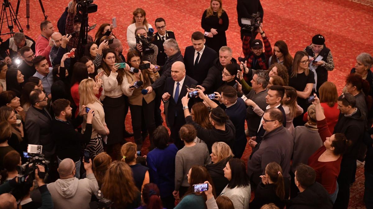 bolojan se intalneste cu sefii institutiilor unde vor fi concedieri sindicalistii acuza guvernul arunca tara in blocaj administrativ