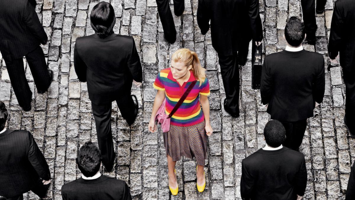 ce este singularitatea mai exact si de ce provoaca teama in era ai exemple celebre de singularitate de a lungul istoriei noastre