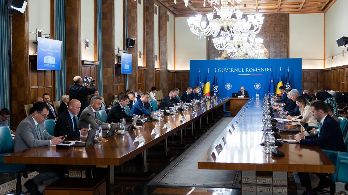 guvernul stabileste numarul maxim de posturi pentru garda forestiera nationala